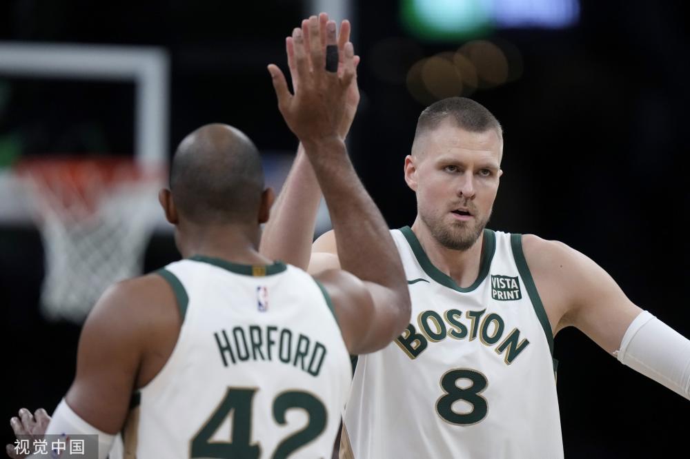 晋级八强的 晋级八强的