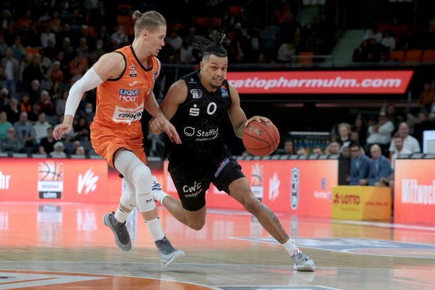 中立于不败 中立于不败