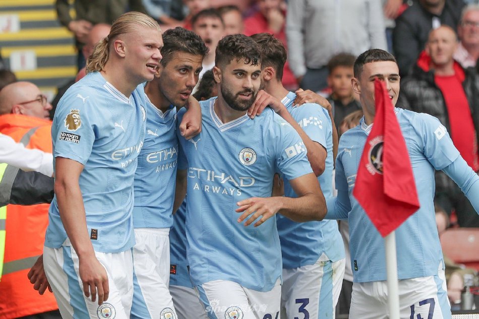 曼凭借这场 曼凭借这场